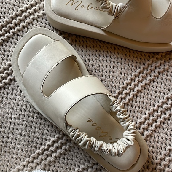 Matisse Liv Slide Sandals - Cream - Picture 7 of 7